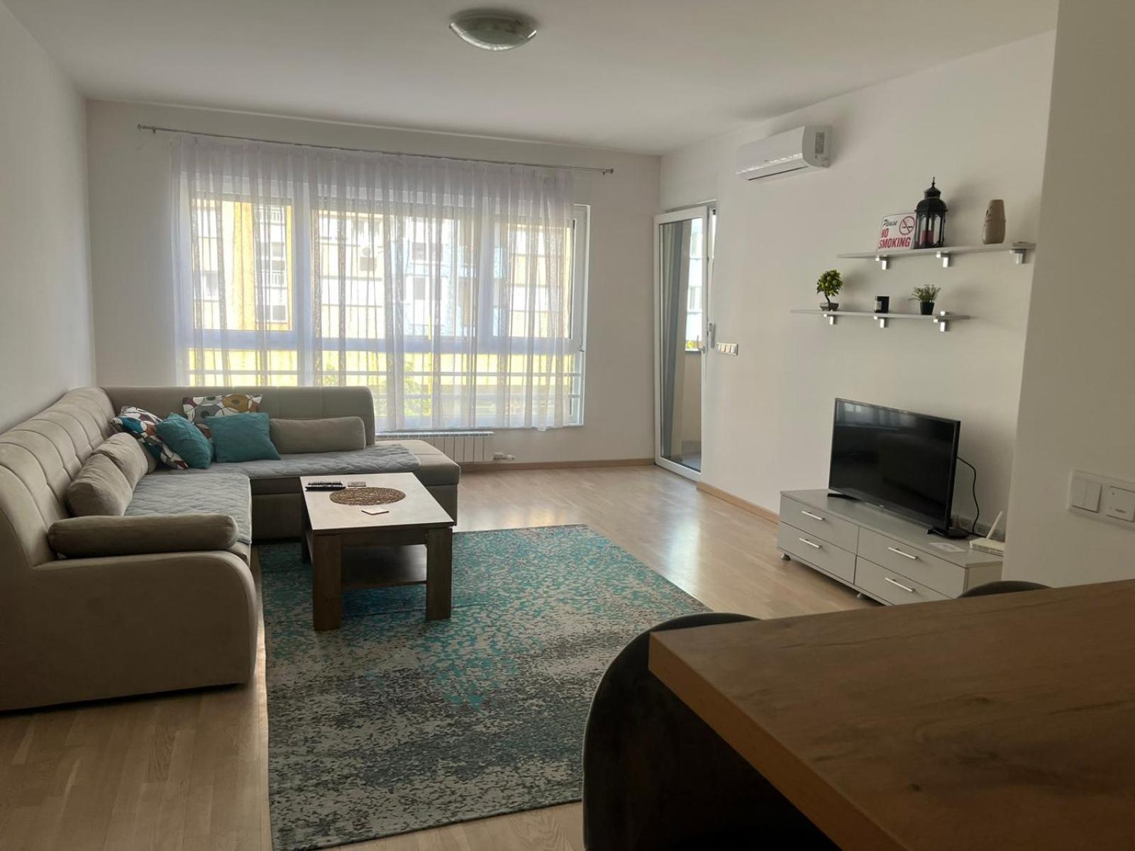 Apartment Urban By Heez Tuzla